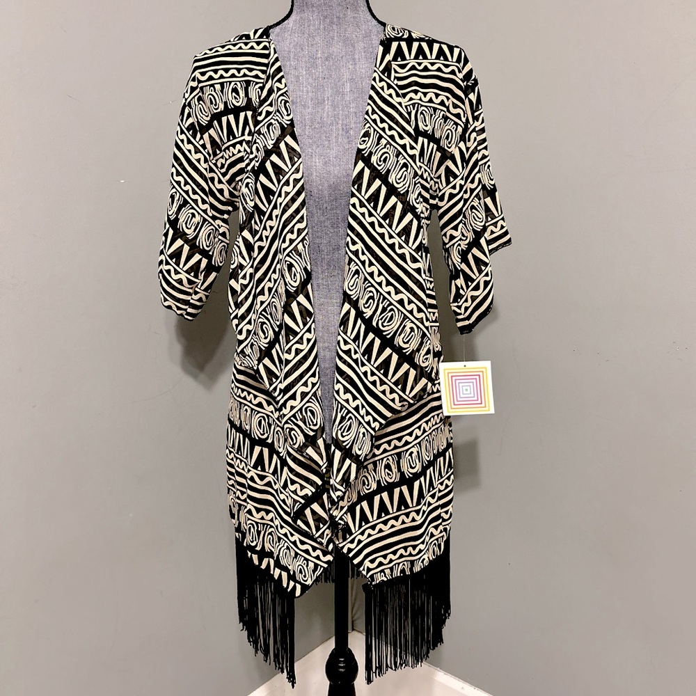 NWT LuLaRoe Monroe Aztec Kimono Size S